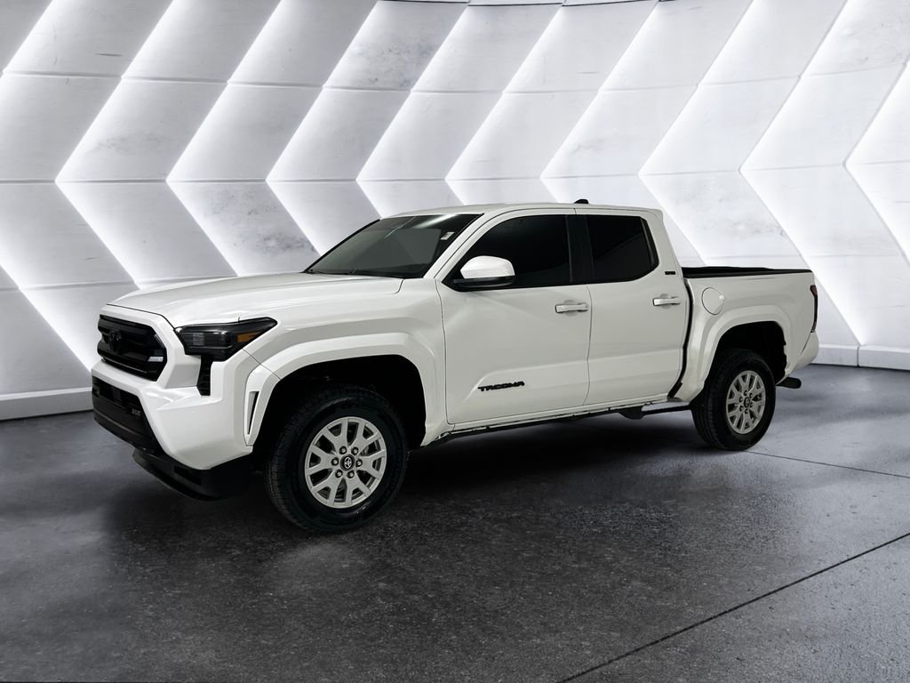 Used 2024 White Toyota SR5 image 3