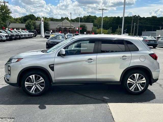Used 2025 Silver Mitsubishi 2.0 ES image 7