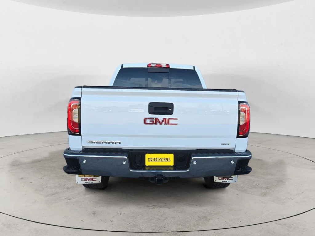 Used 2018 SUMMIT WHITE GMC SLT image 10