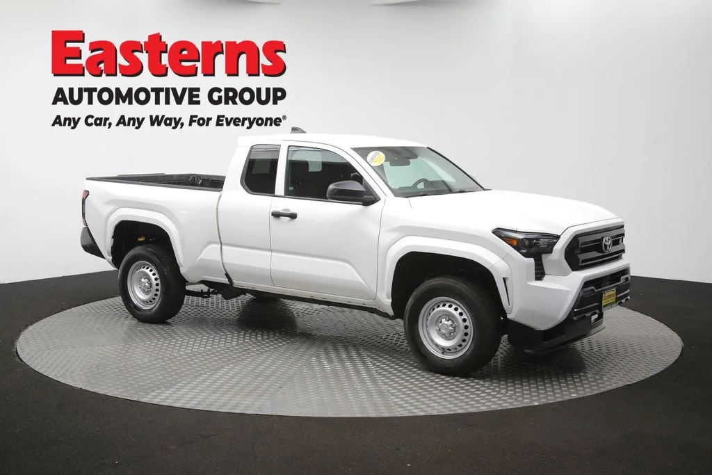 Used 2025 White Toyota SR image 44