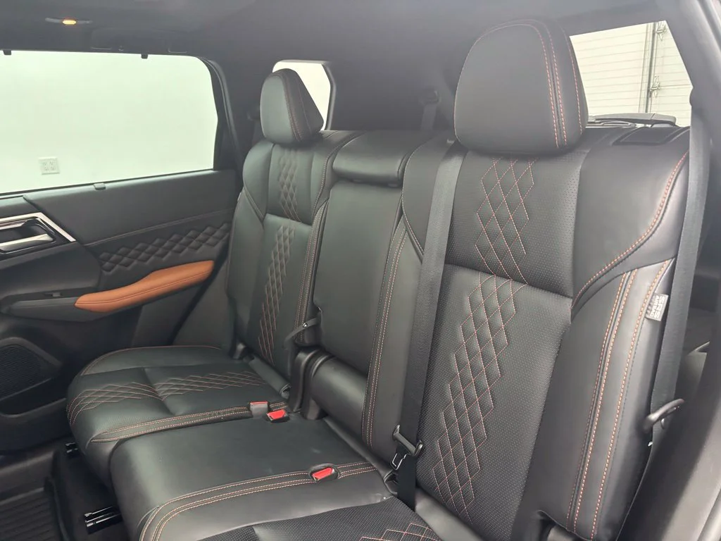 Used 2022 Black Mitsubishi SEL image 42