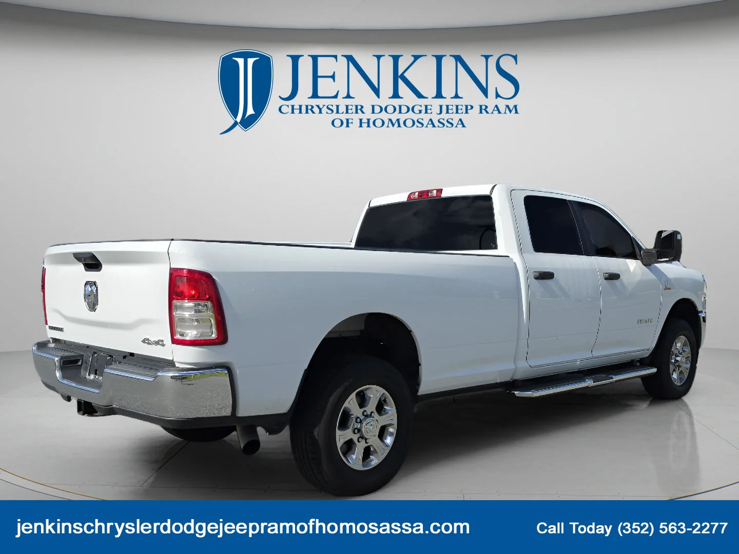 Used 2024 Bright White Clearcoat Ram Big Horn image 4