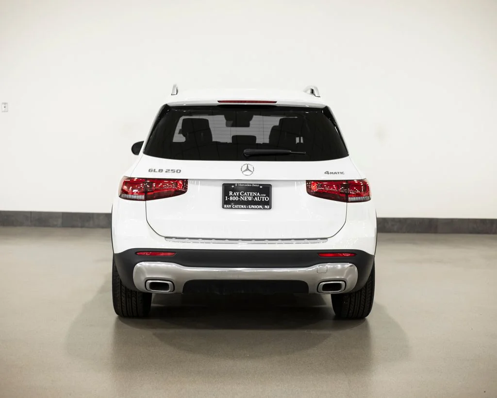 Certified Used 2023 White Mercedes-Benz GLB 250 image 13
