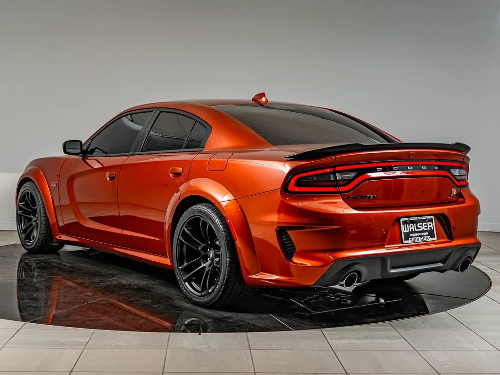 Used 2022 Sinamon Stick Dodge R/T Scat Pack Widebody image 7