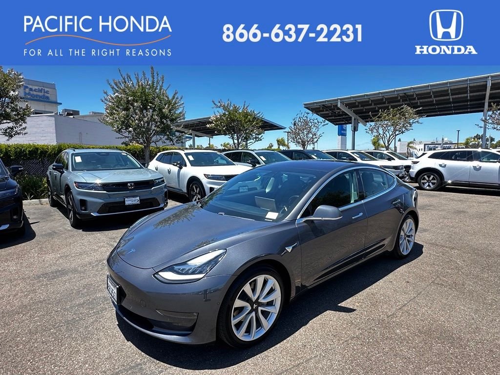 2018 Tesla Model 3 Long Range Dual Motor All-Wheel Drive's photo
