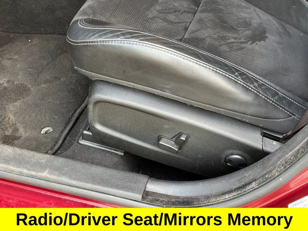 Used 2022 Red Dodge GT image 17