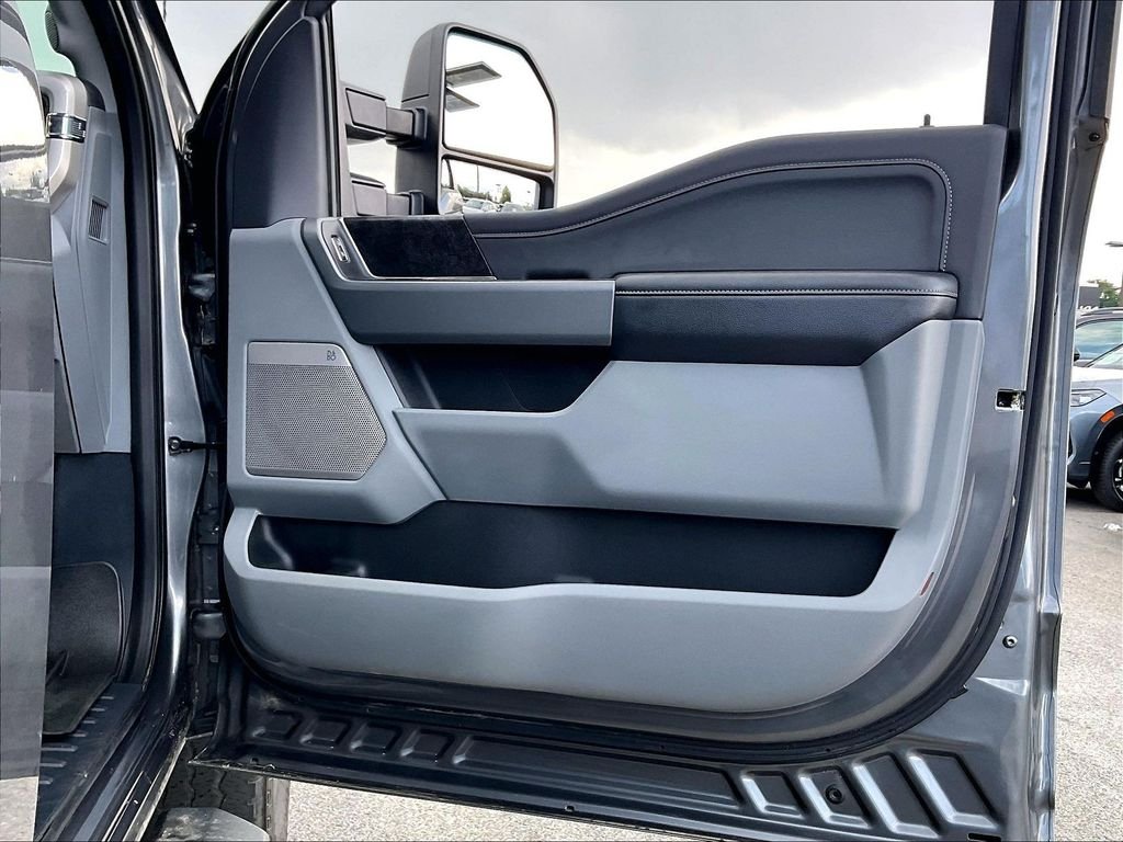 Used 2024 Carbonized Gray Metallic Ford XLT image 11