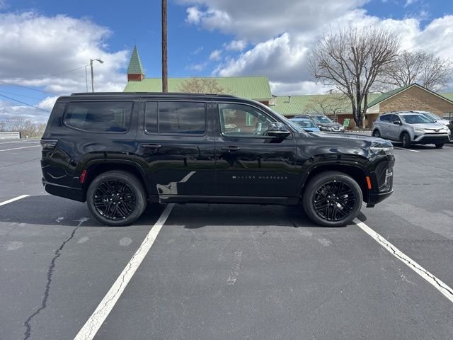 New 2026 High Gloss Black Exterior Paint Jeep Limited Reserve image 8