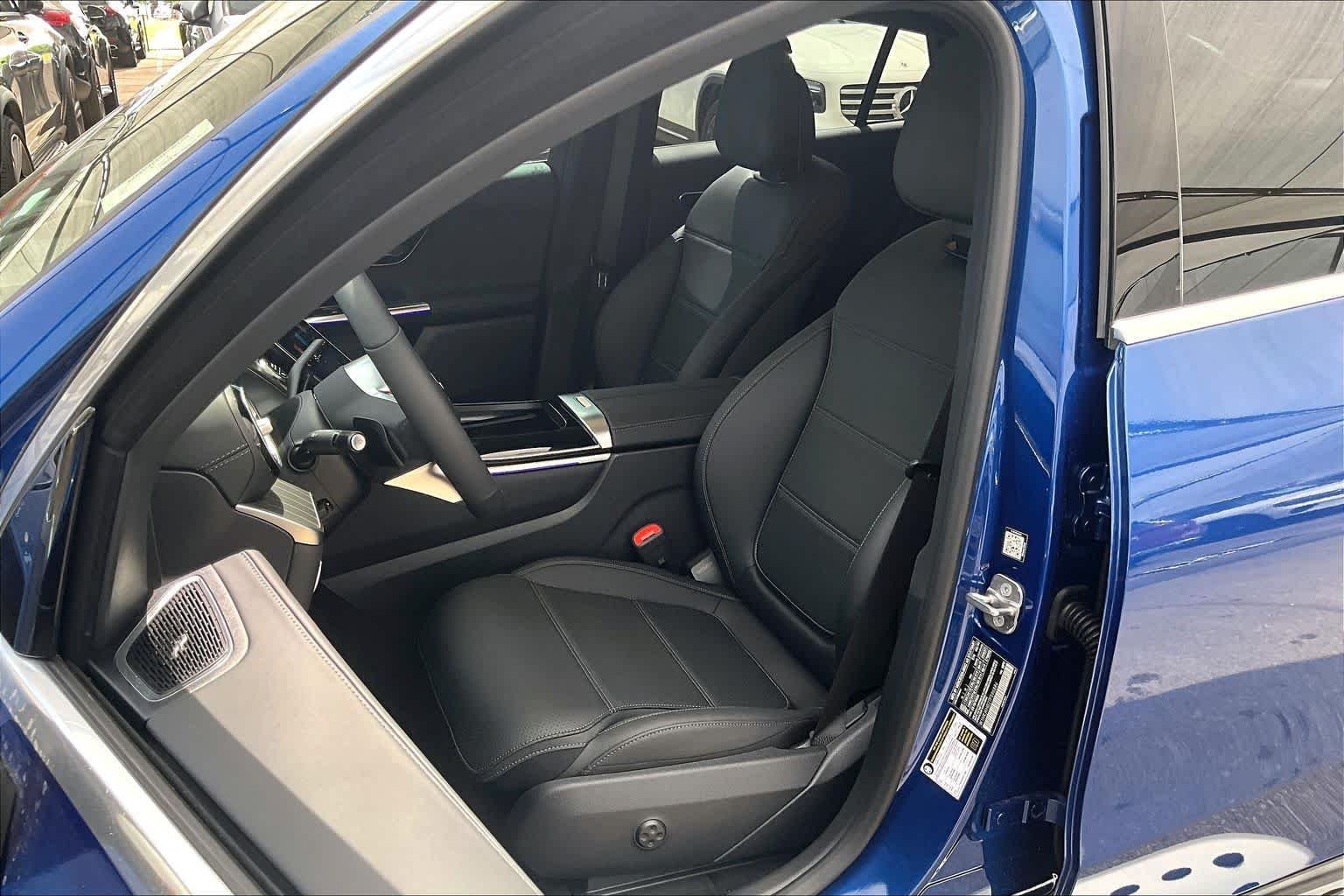 New 2026 Starling Blue Metallic Mercedes-Benz GLC 300 image 17