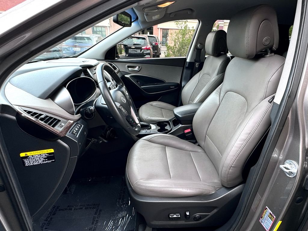 Used 2017 Gray Hyundai 2.4 Base image 16