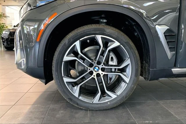 2026 BMW X5 40i - Photo 12