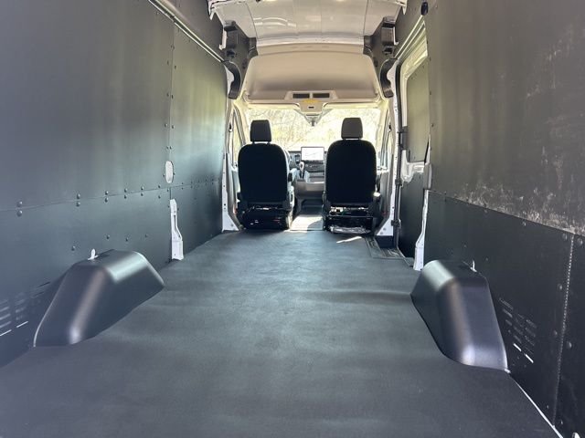 New 2026 White Ford Base image 14