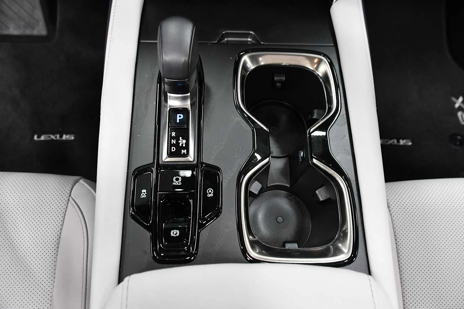 Certified Used 2025 EMINENT WHITE PEARL Lexus Premium image 22