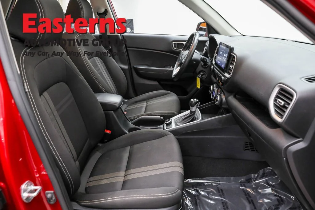 Used 2022 Red Hyundai SEL image 23