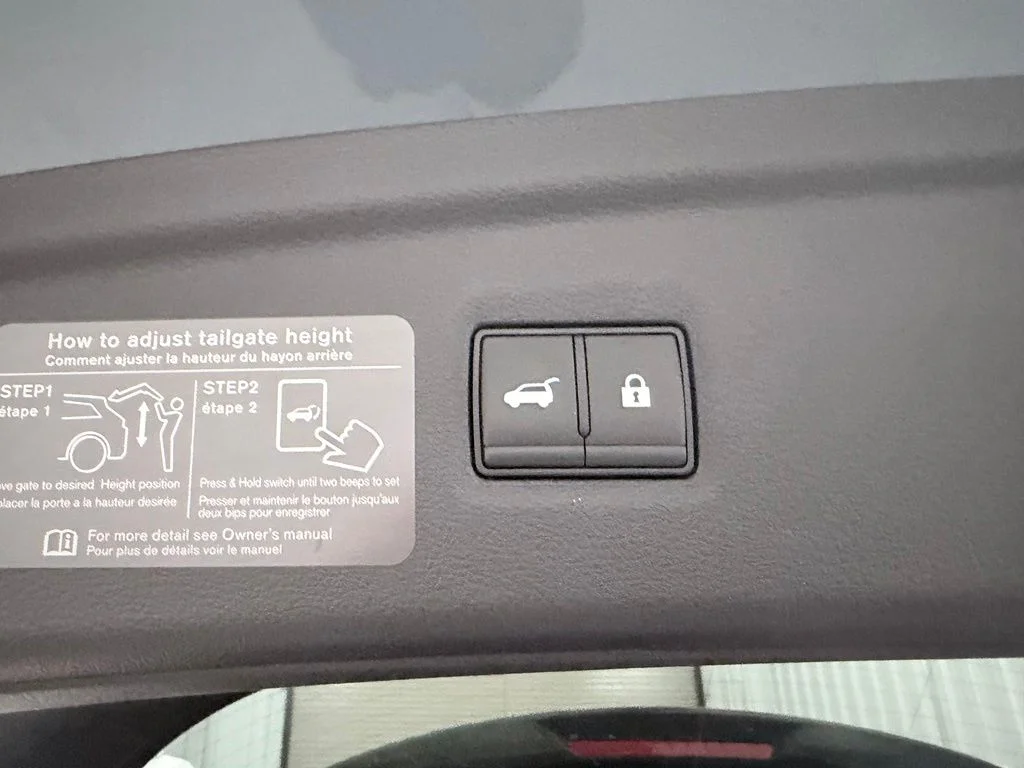 Certified Used 2023 Gray INFINITI LUXE image 35