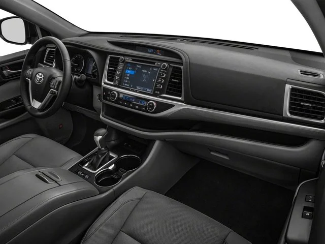 Used 2017 Blizzard Pearl Toyota Limited Platinum image 17