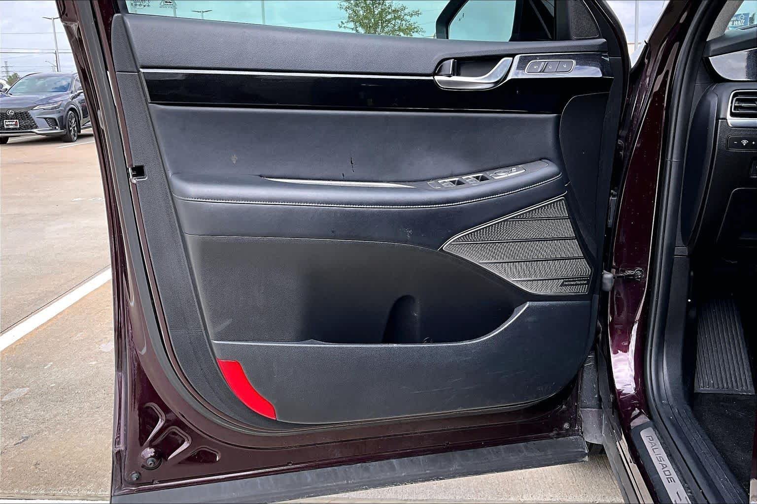 Used 2021 Sierra Burgundy Hyundai Limited image 33