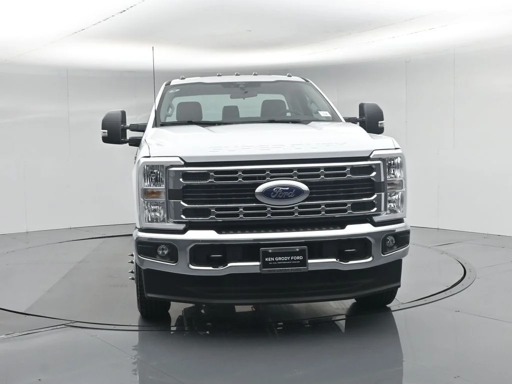 New 2026 White Ford XL image 18