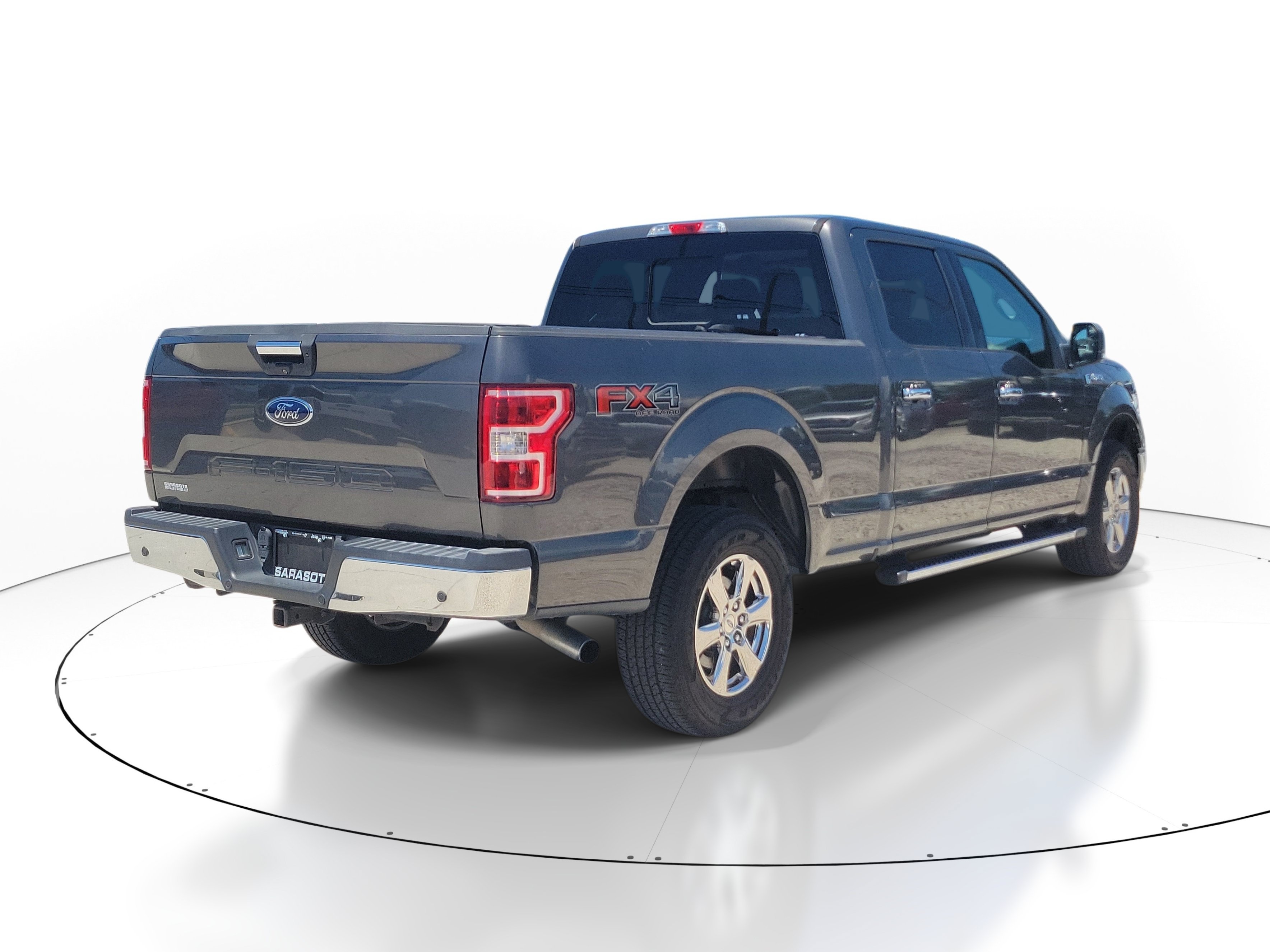 Used 2018 Magnetic Ford XLT image 6