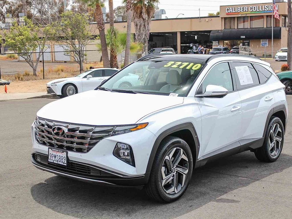 Used 2024 White Hyundai Limited image 3