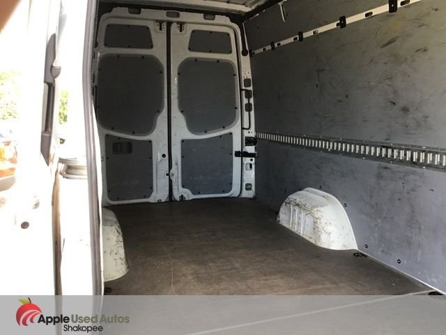 Used 2014 White Freightliner High Roof image 16