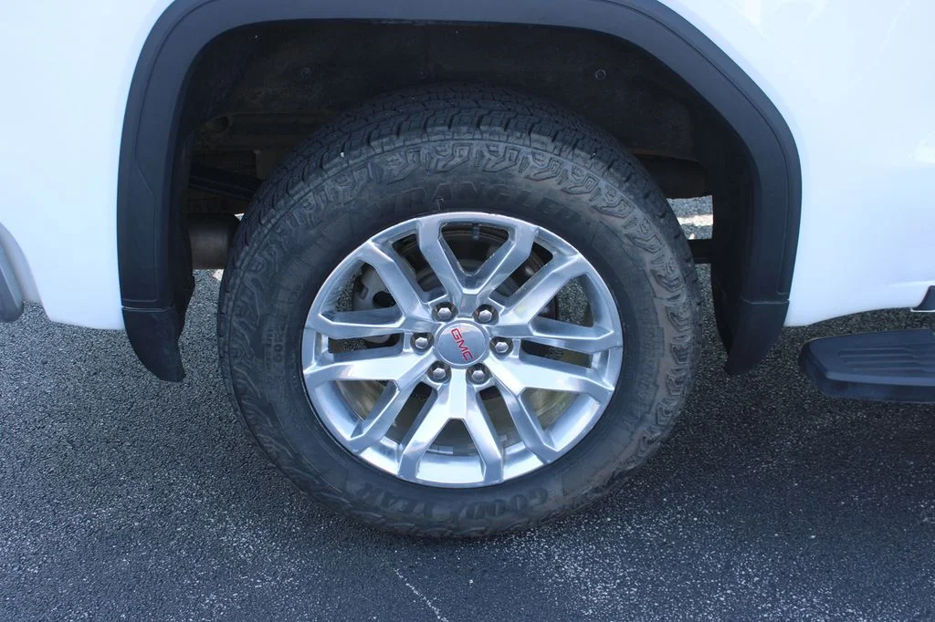 Used 2021 Summit White GMC SLT image 22