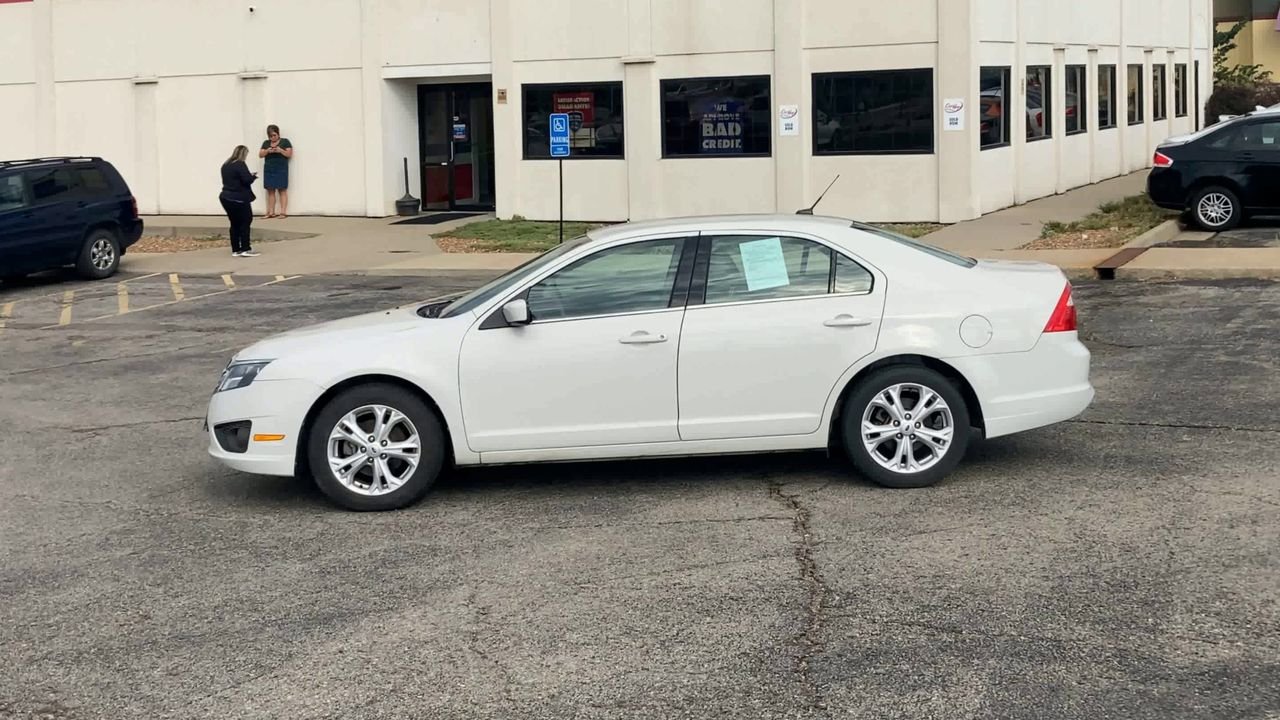 2012 Ford Fusion SE photo 4