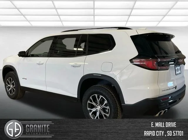 2025 GMC Acadia AT4 - Photo 8