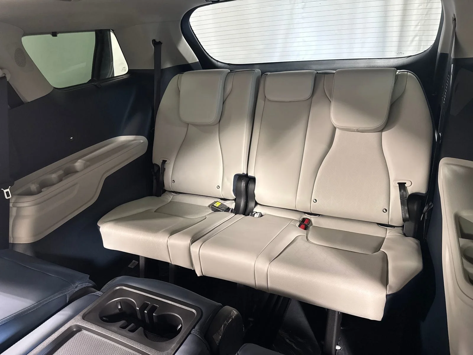 New 2026 Ivory Silver Kia SX image 28