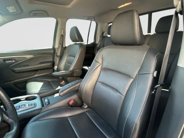 Used 2023 Silver Honda RTL-E image 24