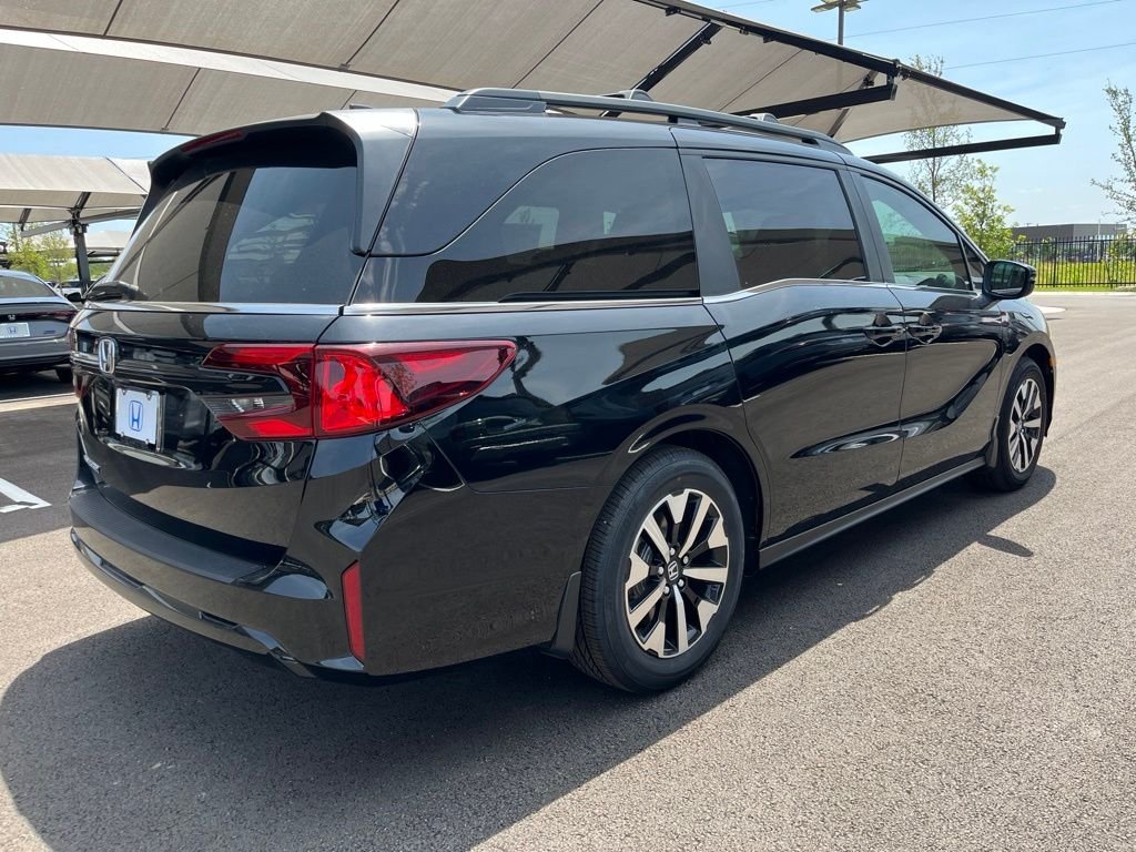 New 2026 Crystal Black Pearl Honda EX-L image 3