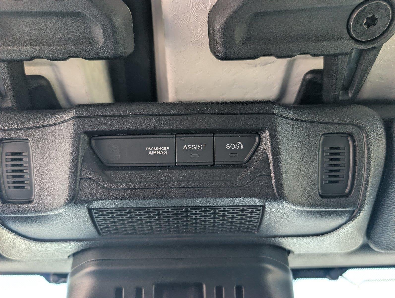 2025 Jeep Wrangler 4-Door Rubicon - Photo 24