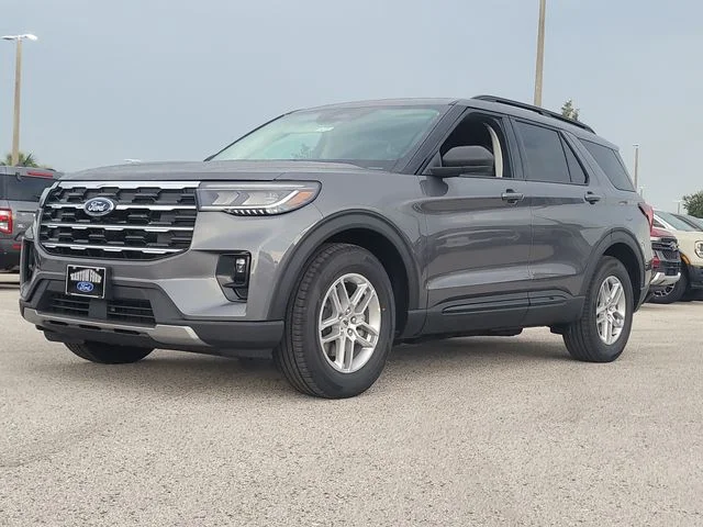 New 2026 Gray Metallic Ford Active image 35