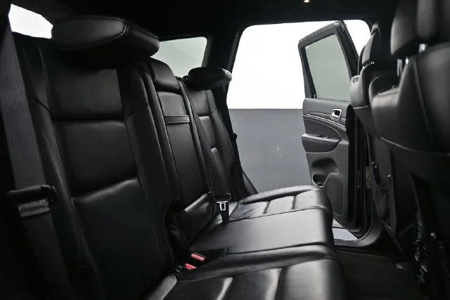 Used 2019 Black Jeep Limited image 25
