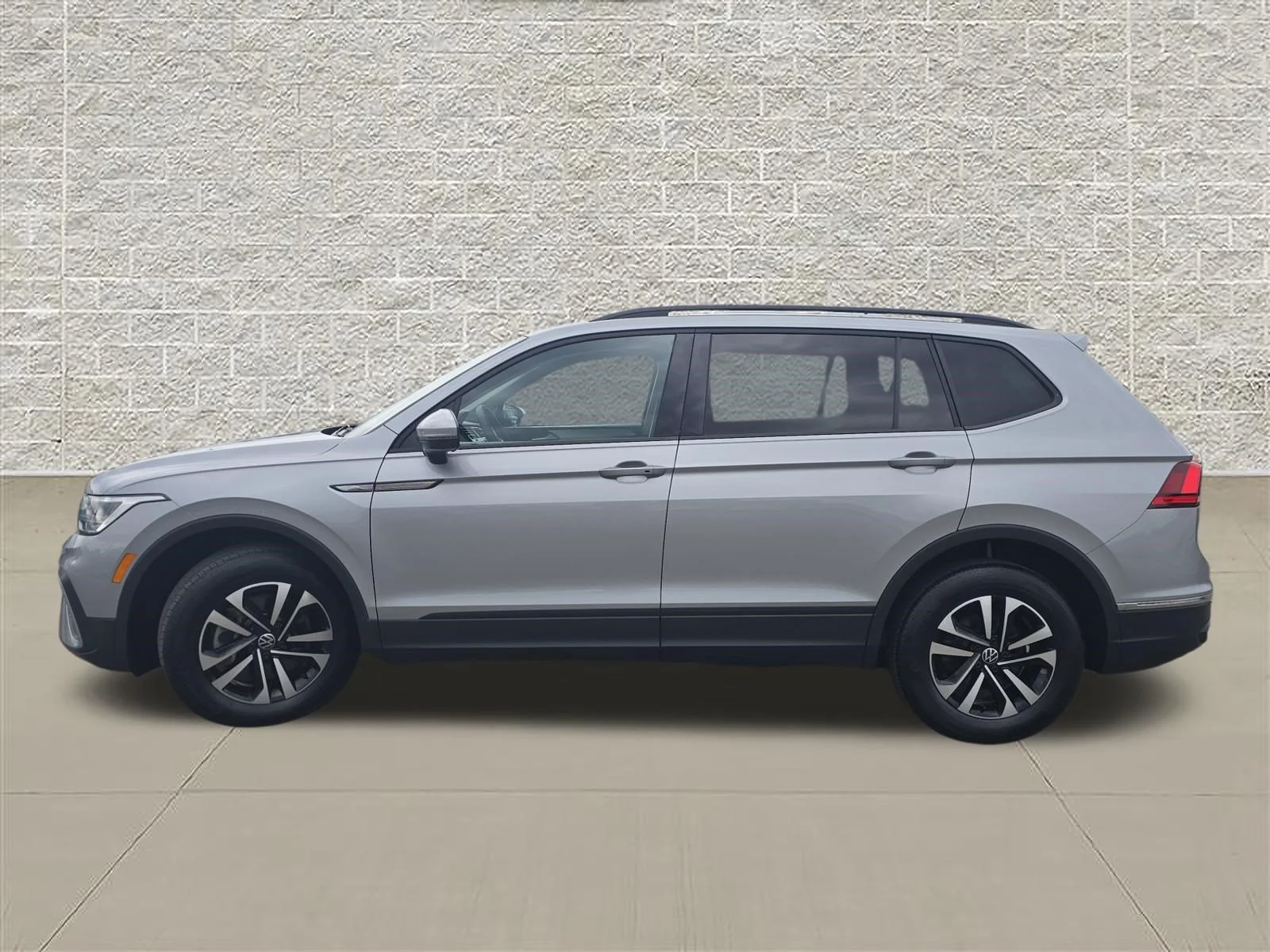 Certified Used 2023 Silver Metallic Volkswagen S image 4