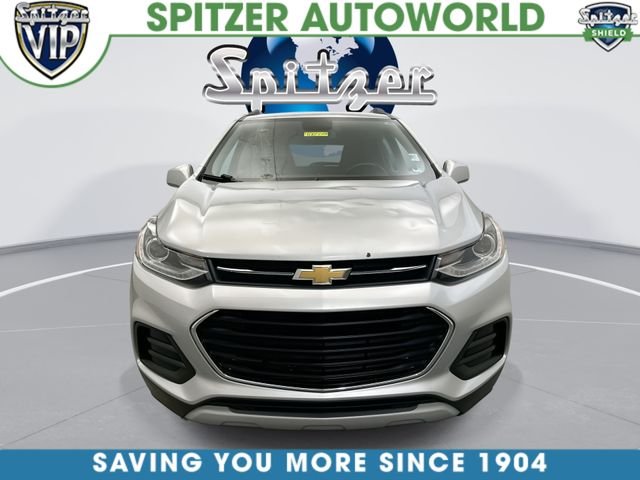 Used 2018 Silver Chevrolet LT image 4