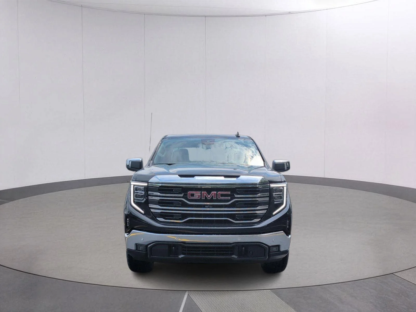New 2026 Onyx Black GMC SLT image 9