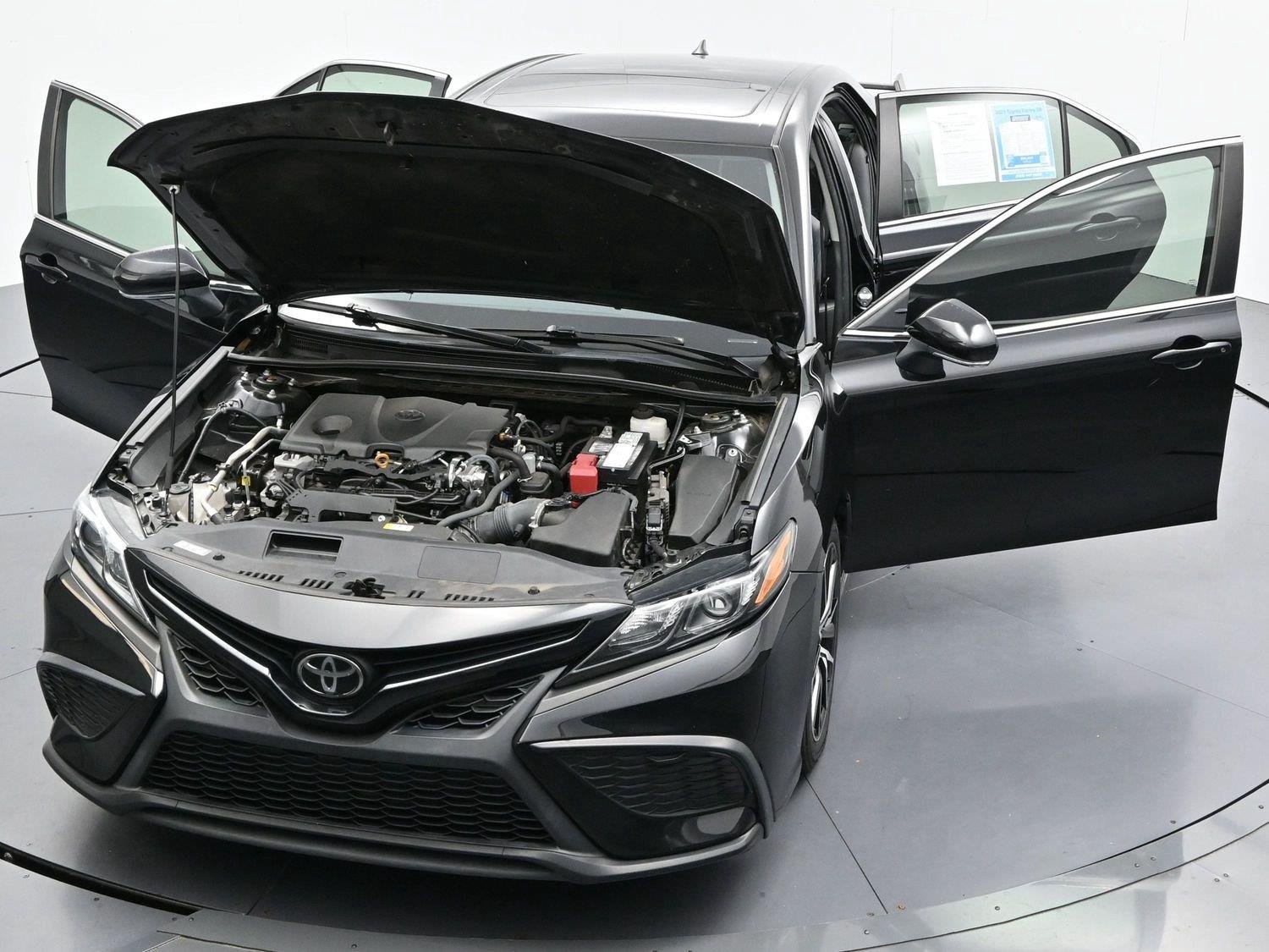 Used 2021 Midnight Black Metallic Toyota SE image 44