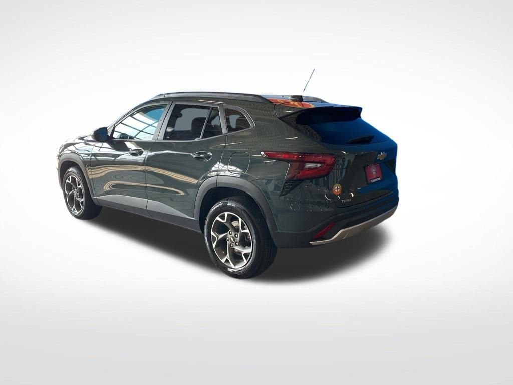 2025 Chevrolet Trax LT - Photo 19
