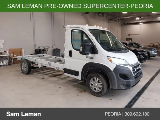 2025 RAM ProMaster Cutaway