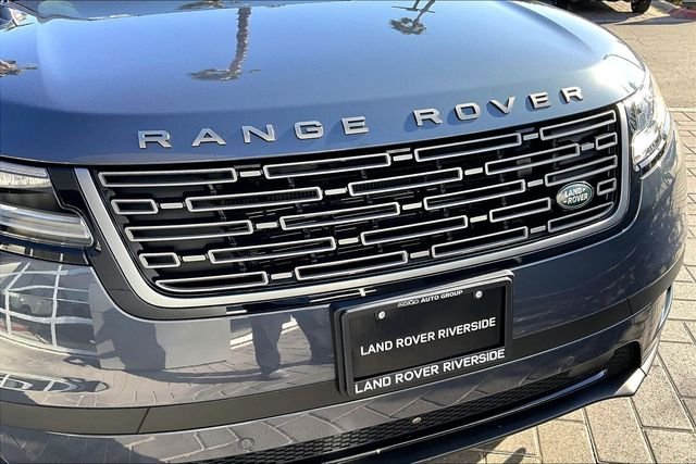 Used 2026  Land Rover S image 30
