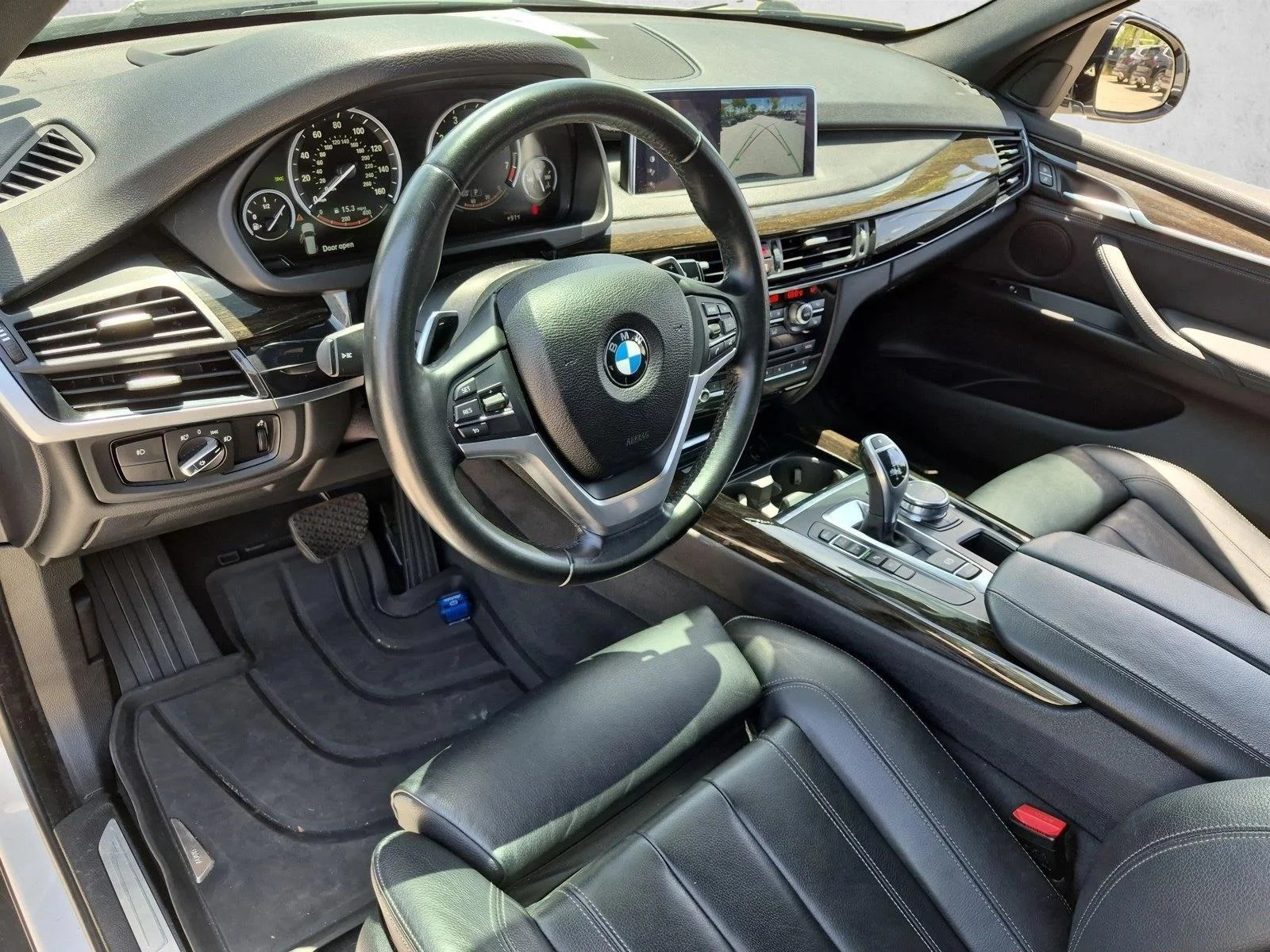 Used 2018 Mineral White Metallic BMW sDrive35i image 10