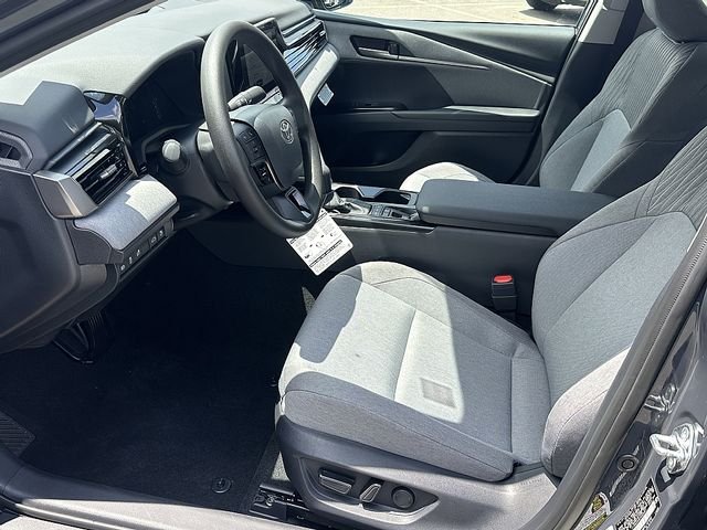 New 2026 Underground Toyota LE image 18