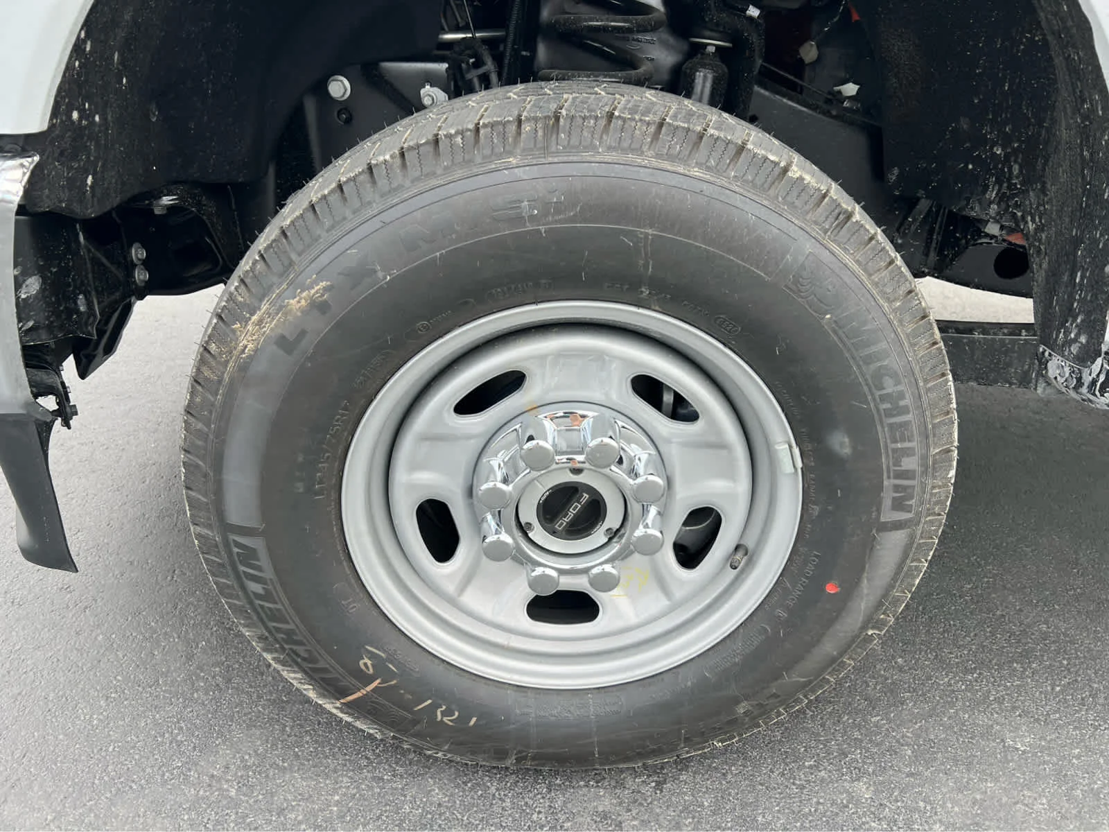 New 2026 Oxford White Ford F-350® XL image 13