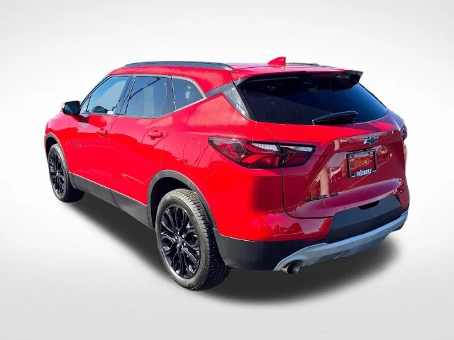 Used 2022 Red Chevrolet LT image 10