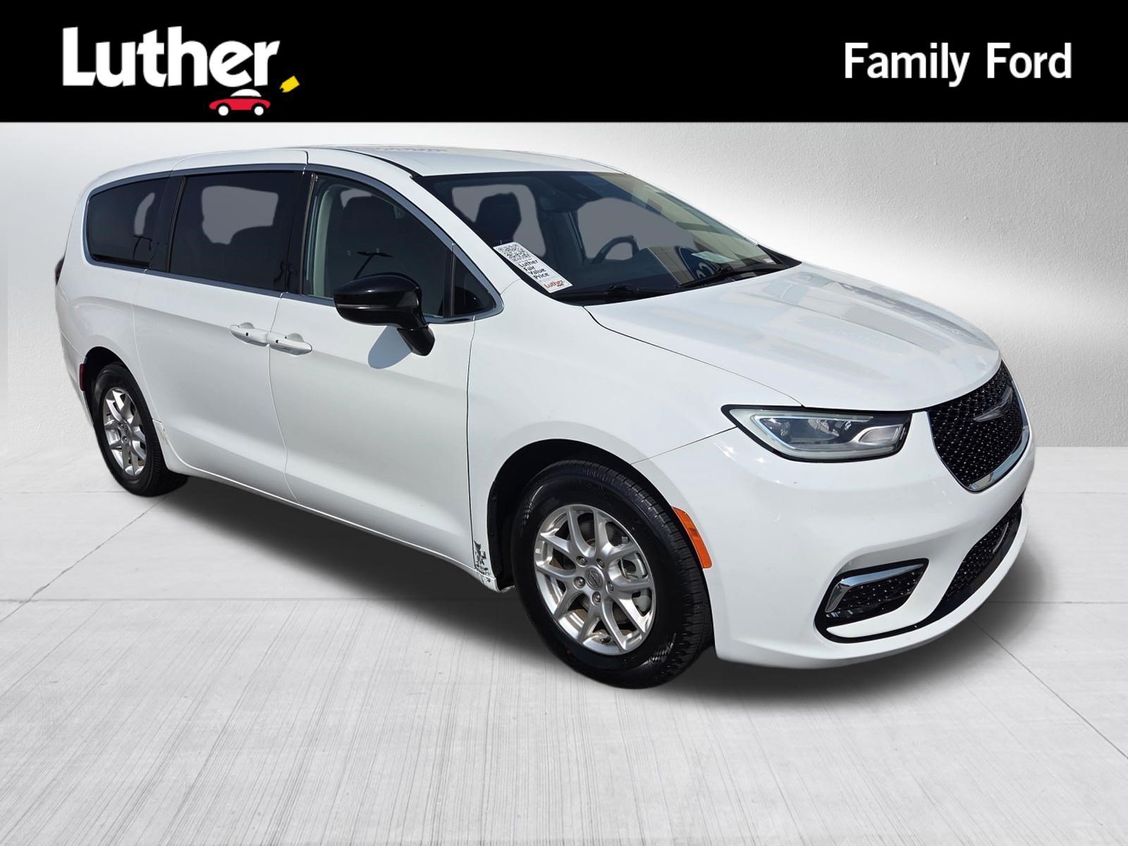 2024 Chrysler Pacifica
