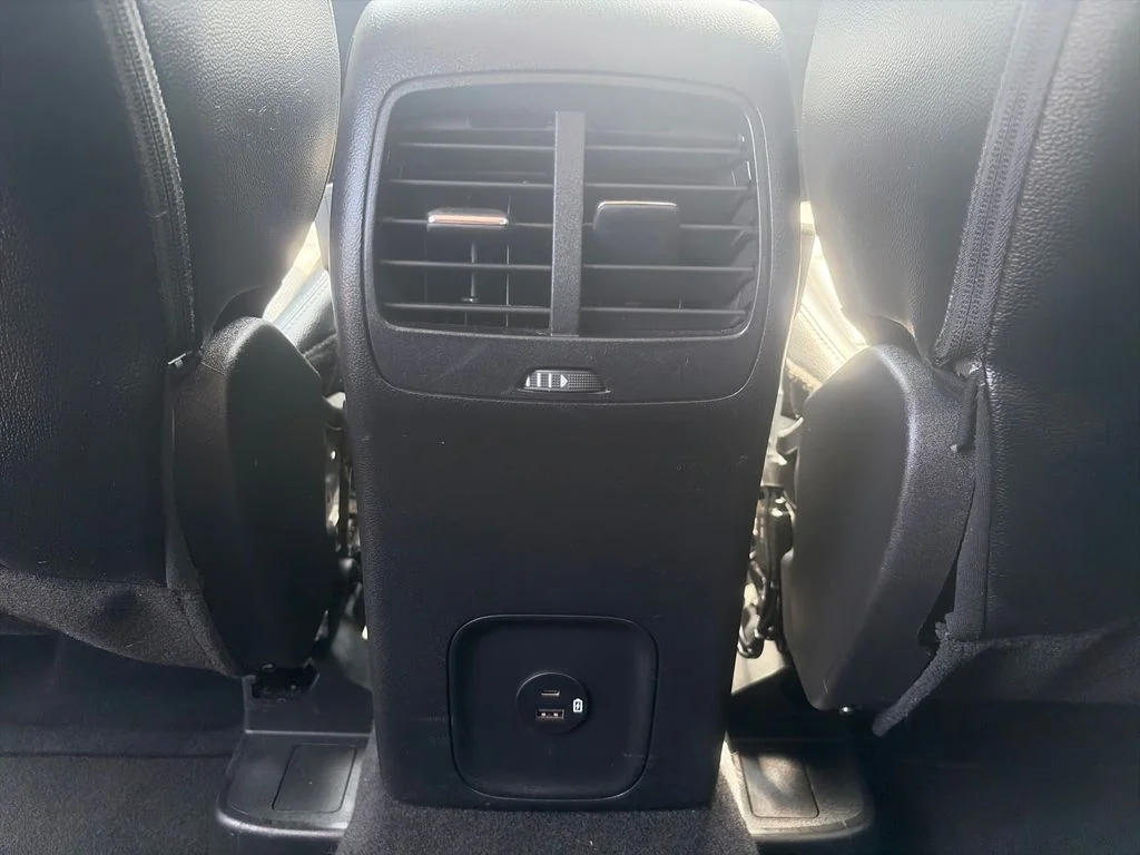 Used 2022 White Ford SEL image 37