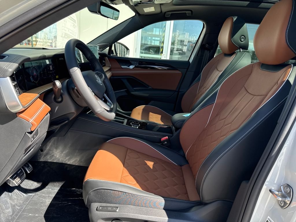 New 2026 Sandstone Volkswagen 2.0T SEL R-Line Turbo image 17