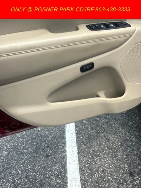 Used 2020 Red Jeep Limited image 7