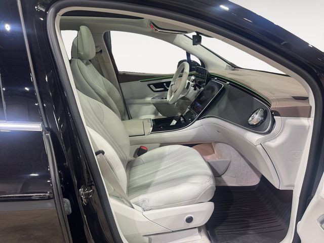 Certified Used 2023 Obsidian Black Metallic Mercedes-Benz 500 SUV image 16